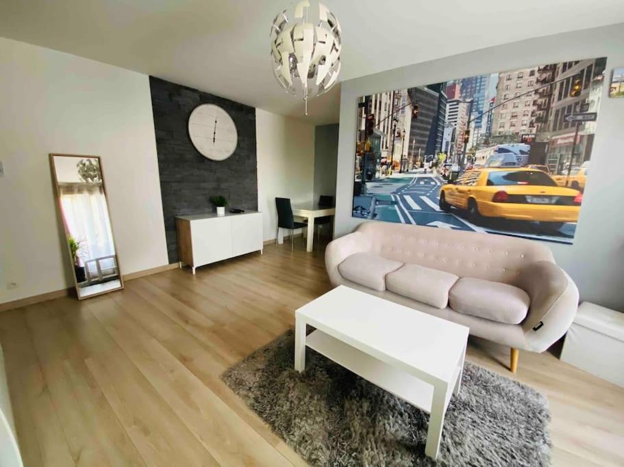 Appartement 2 Chambres Mantes-la-Ville ภายนอก รูปภาพ